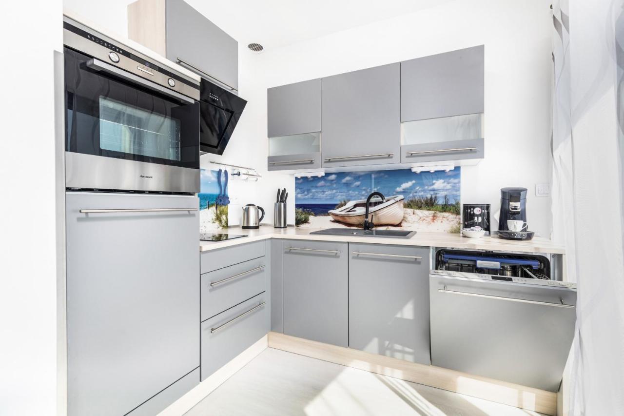 Premium Lissa By Renters * Свіноуйсьце