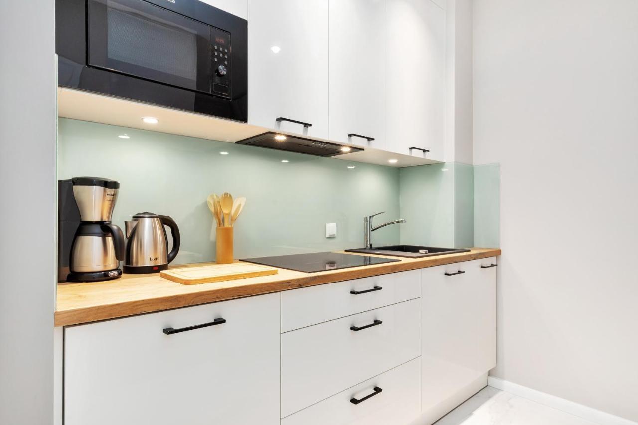Premium Lissa By Renters * Свіноуйсьце